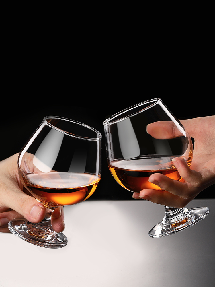 Crystal Wine Glass - Элегантный хрустальный бокал для виски с